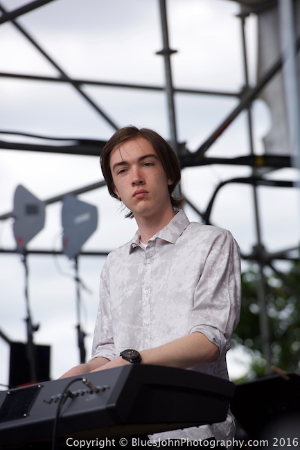 Thara Memory, Waterfront Blues Festival, Tom McCall Waterfront Park, photo by John Alcala
