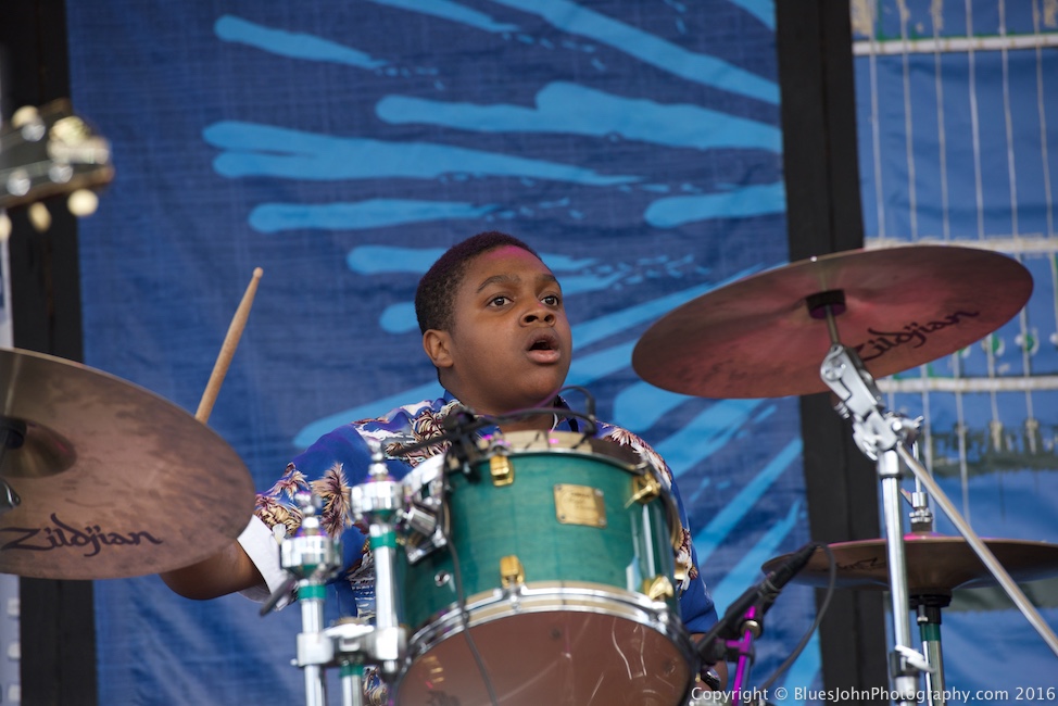 Thara Memory, Waterfront Blues Festival, Tom McCall Waterfront Park, photo by John Alcala