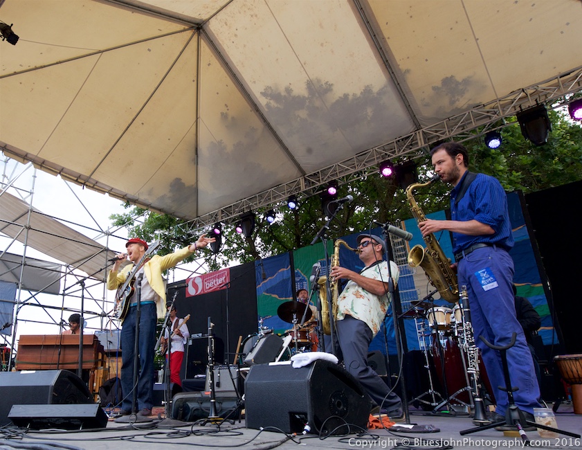 The California Honeydrops, Waterfront Blues Festival, Tom McCall Waterfront Park, photo by John Alcala