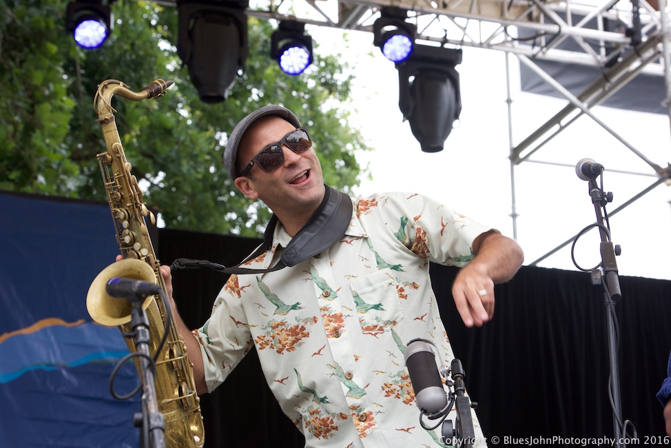 The California Honeydrops, Waterfront Blues Festival, Tom McCall Waterfront Park, photo by John Alcala