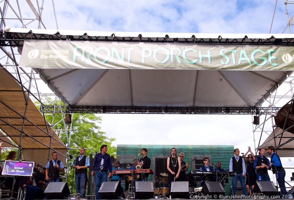 Waterfront Blues Festival, Tom McCall Waterfront Park, photo by John Alcala
