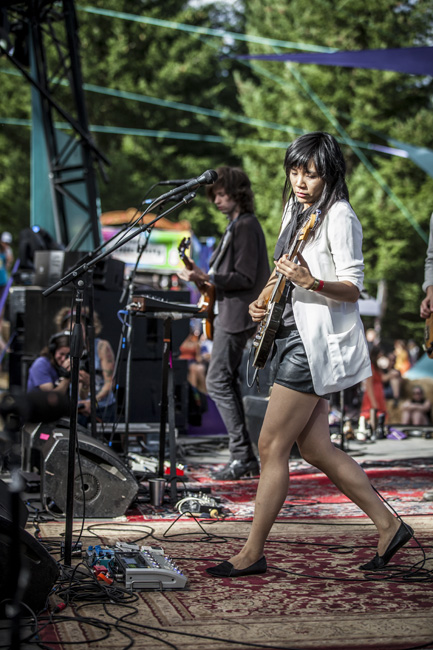 Thao & The Get Down Stay Down, Pickathon, Pendarvis Farm, photo by Sam Gehrke
