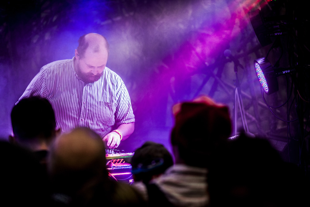 Dan Deacon, Pickathon, Pendarvis Farm, photo by Sam Gehrke