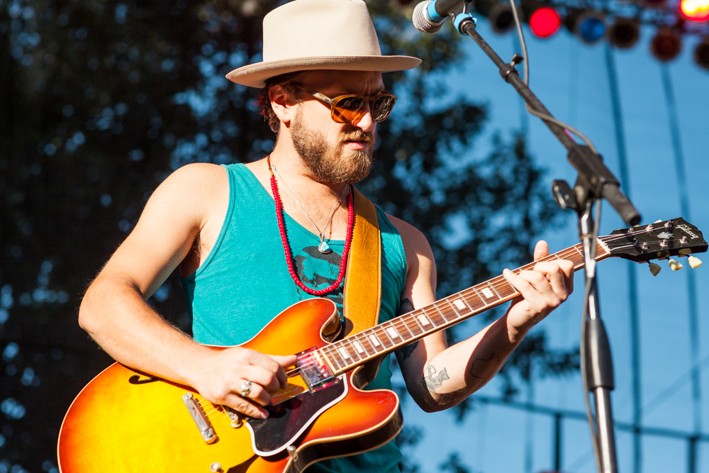 The Wild Feathers, Edgefield Amphitheater, photo by Blake Sourisseau