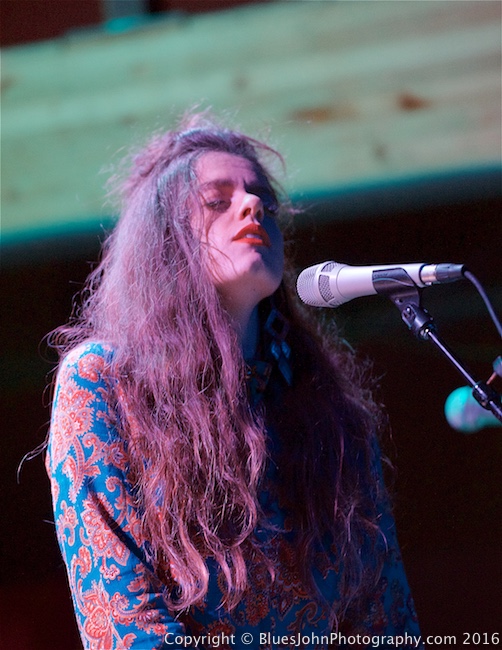 Sara Jackson-Holman, Mississippi Studios, photo by John Alcala