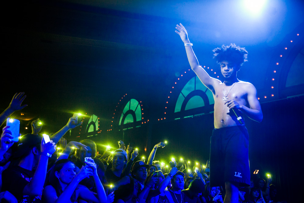 Evander Griiim, Crystal Ballroom, photo by Tojo Andrianarivo