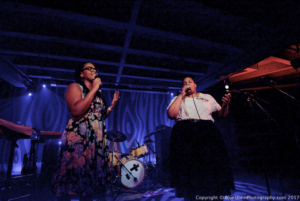 Liz Vice, Doug Fir Lounge, photo by John Alcala