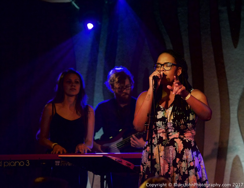 Liz Vice, Doug Fir Lounge, photo by John Alcala