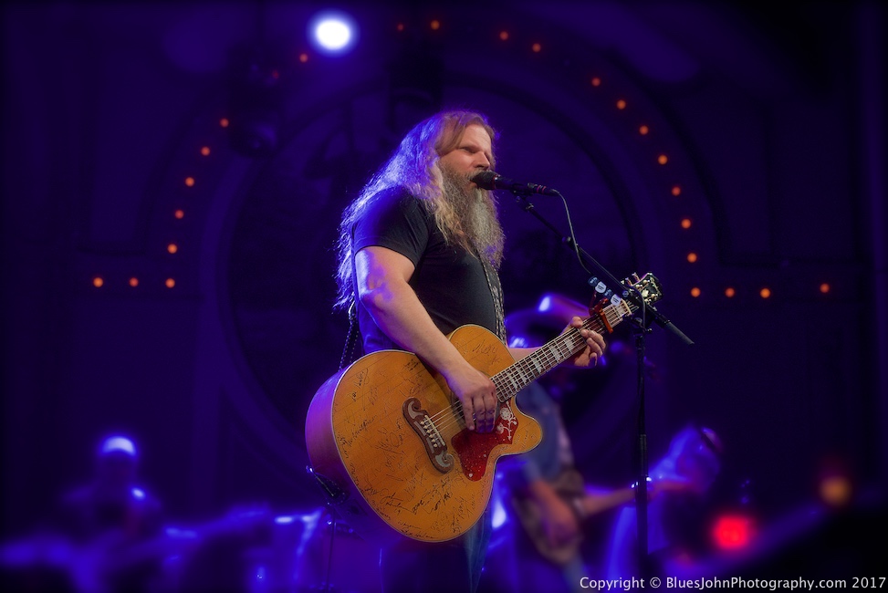 Jamey Johnson, Crystal Ballroom, photo by John Alcala