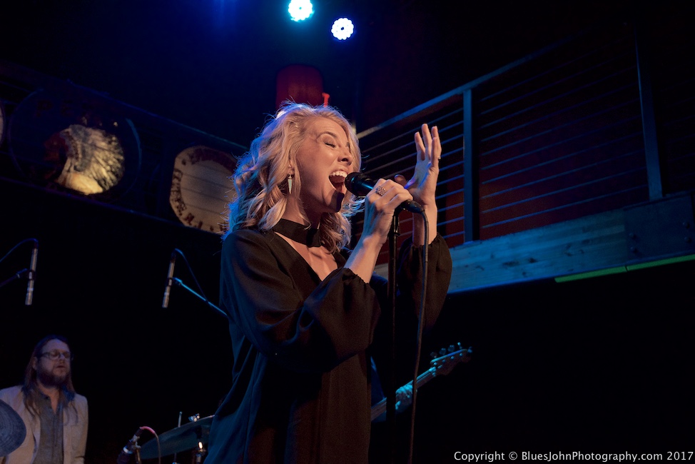 Morgan James, Mississippi Studios, photo by John Alcala