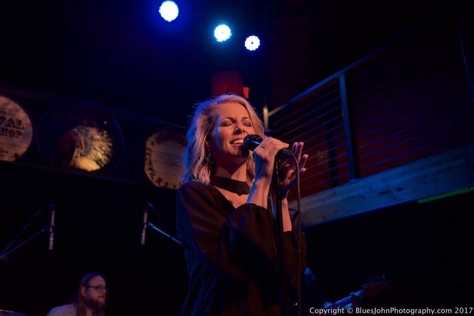 Morgan James, Mississippi Studios, photo by John Alcala