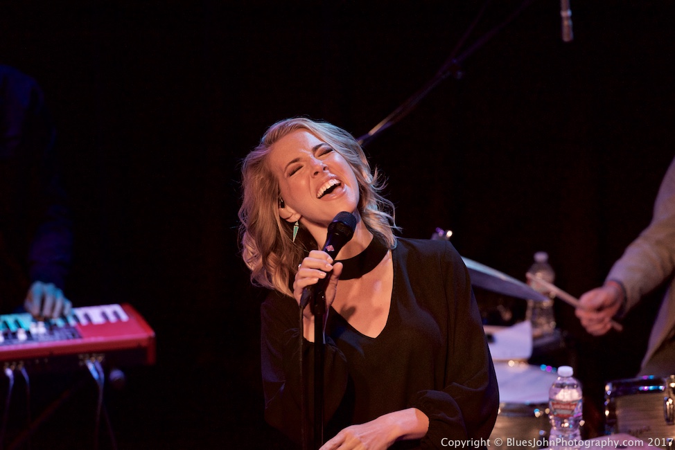 Morgan James, Mississippi Studios, photo by John Alcala
