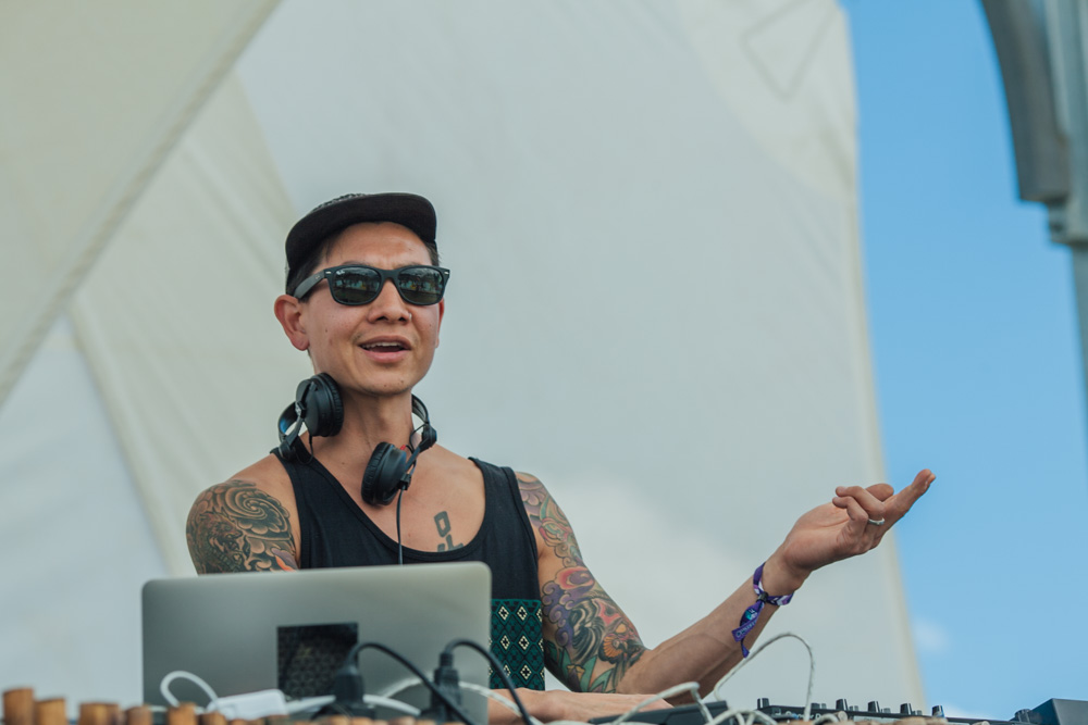 Giraffage, What The Festival, photo by Tojo Andrianarivo