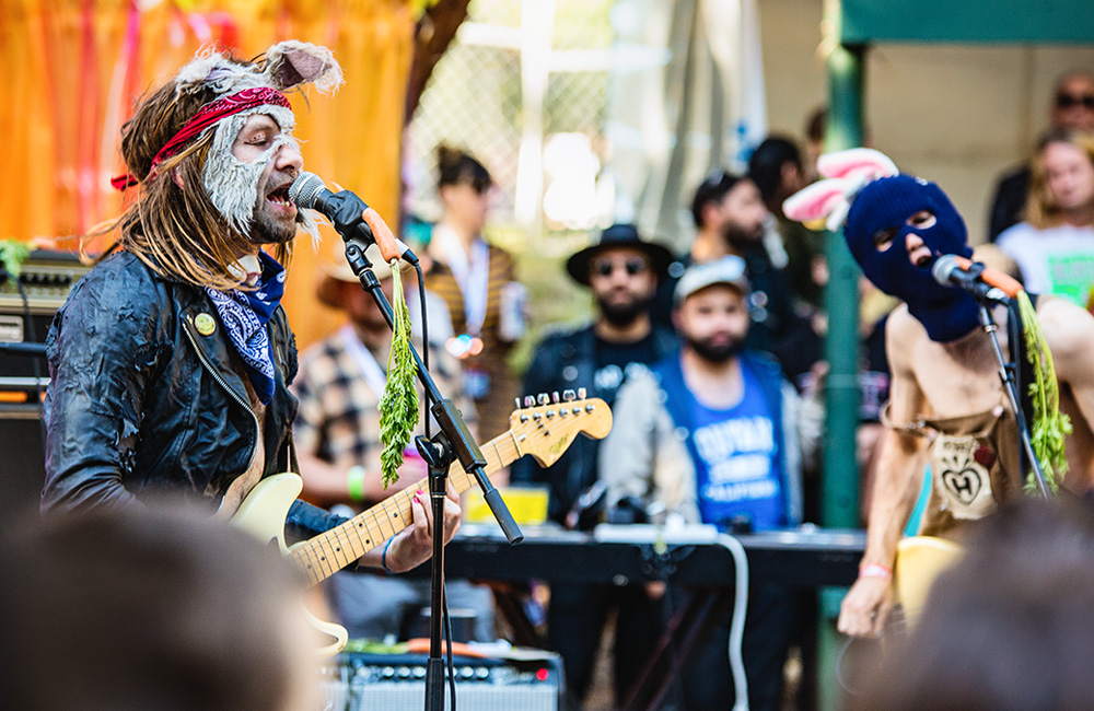 Burger Boogaloo, photo by Autumn Andel