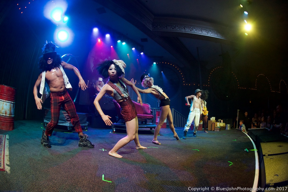 Lucent Dossier Experience, Crystal Ballroom, photo by John Alcala