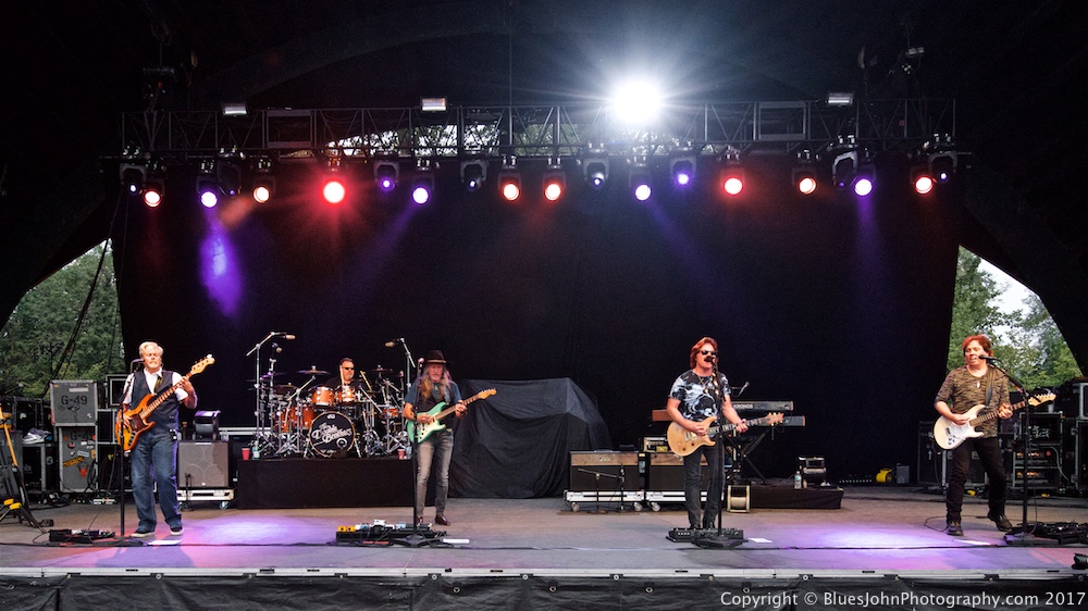 The Doobie Brothers, Cuthbert Amphitheater, photo by John Alcala