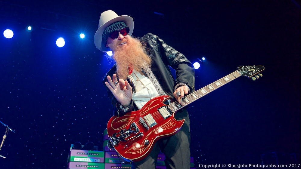 ZZ Top, Cuthbert Amphitheater, photo by John Alcala