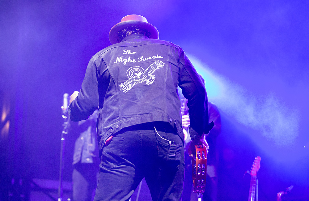 Nathaniel Rateliff, Pioneer Courthouse Square, 94.7 FM, photo by Joe Duquette