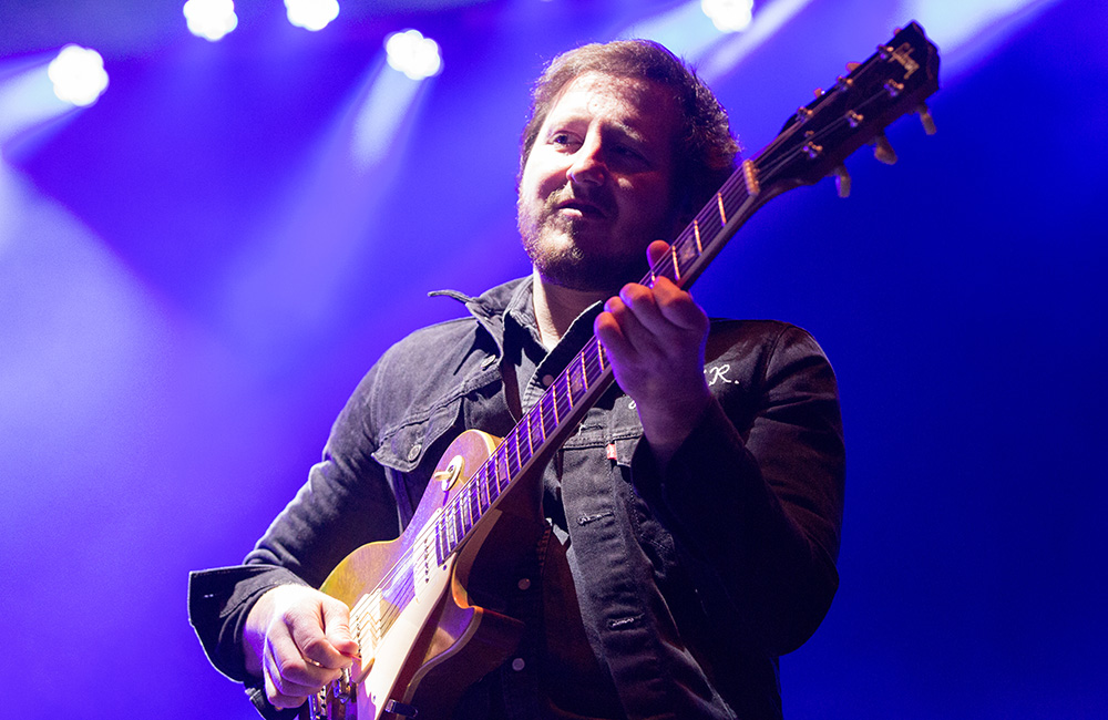 Nathaniel Rateliff, Pioneer Courthouse Square, 94.7 FM, photo by Joe Duquette
