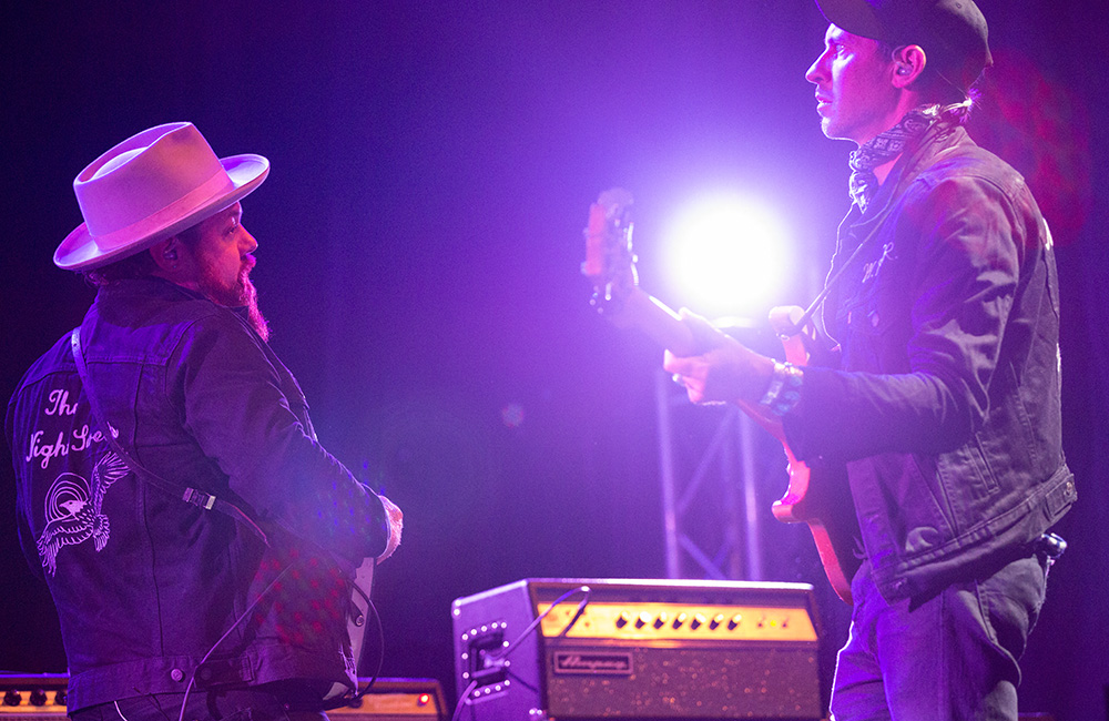 Nathaniel Rateliff, Pioneer Courthouse Square, 94.7 FM, photo by Joe Duquette