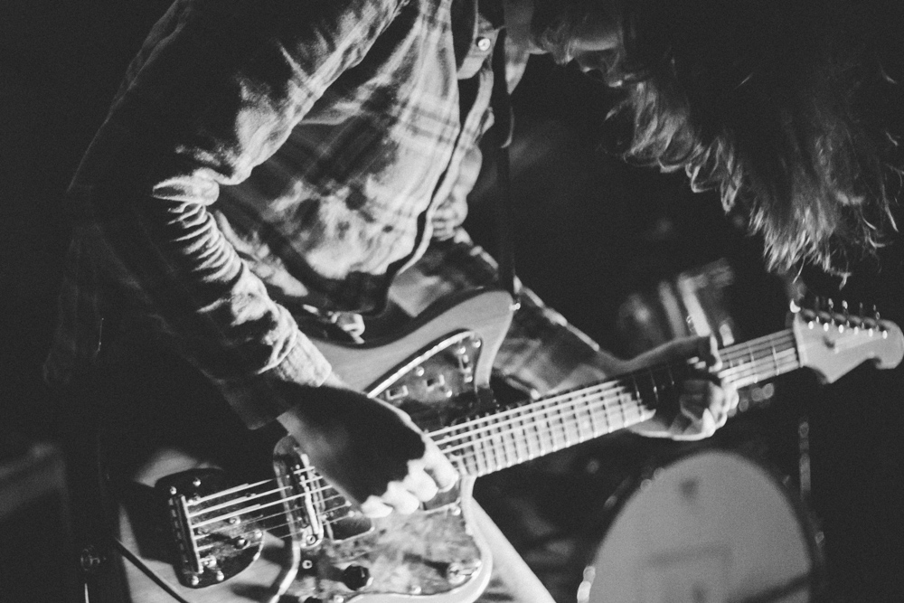 Shoefiti, Bunk Bar, photo by Daniel Stindt