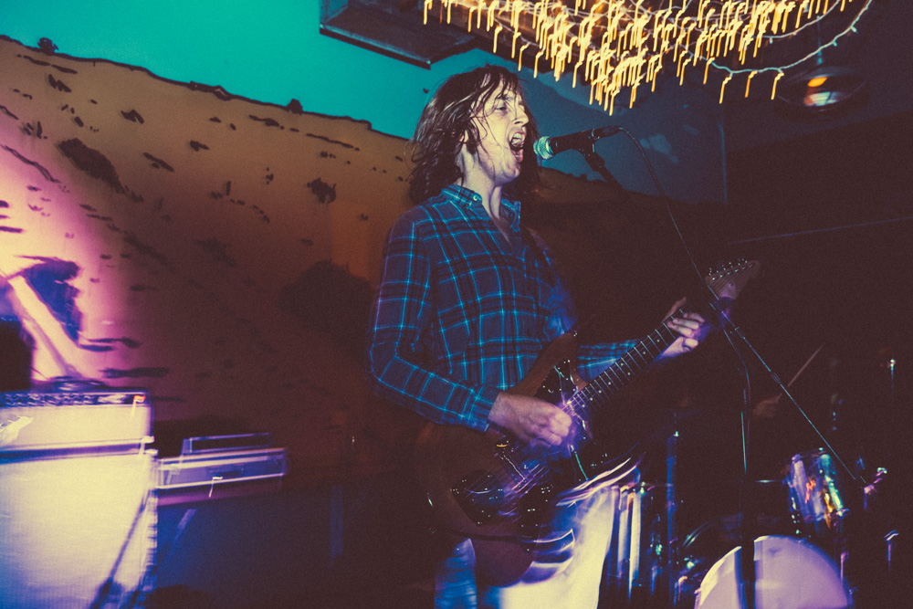 Shoefiti, Bunk Bar, photo by Daniel Stindt