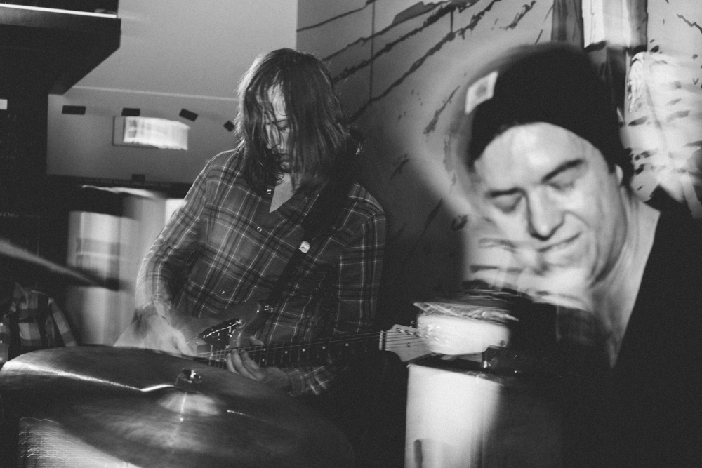 Shoefiti, Bunk Bar, photo by Daniel Stindt