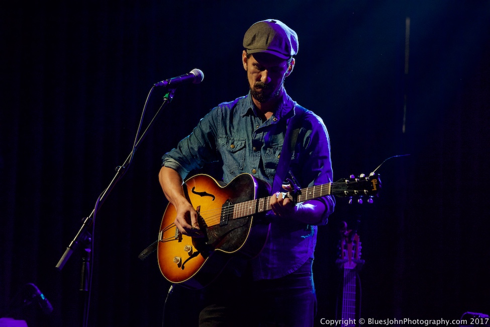 Gill Landry, Crystal Ballroom, photo by John Alcala