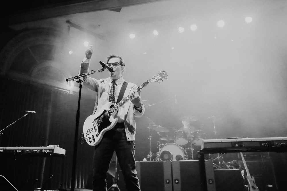 Weezer, Crystal Ballroom, photo by Sydnie Kobza