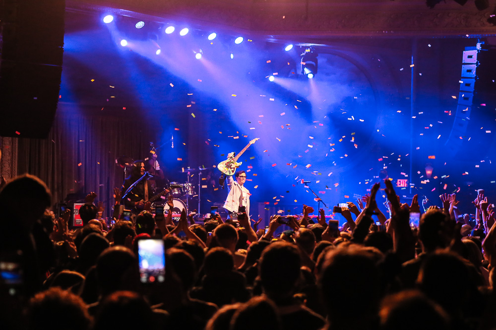 Weezer, Crystal Ballroom, photo by Sydnie Kobza