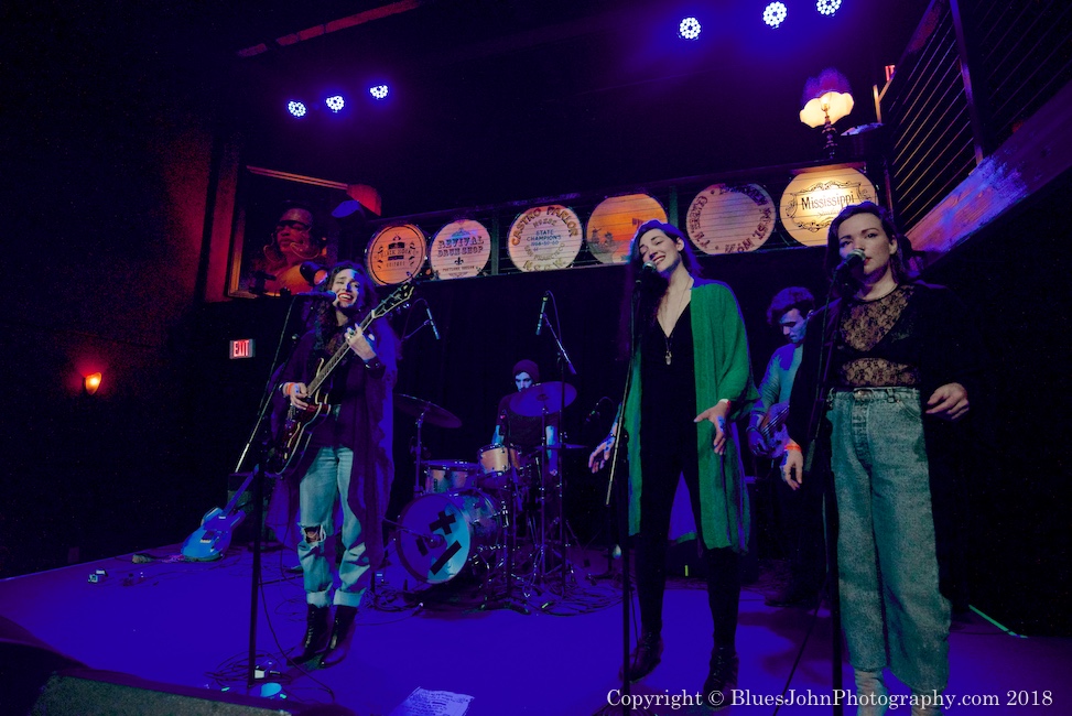 Moorea Masa, Promise the Moon, Mississippi Studios, photo by John Alcala