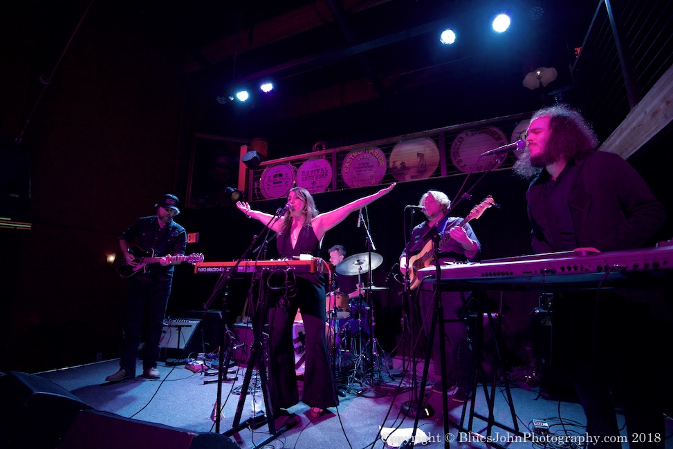 Siren and the Sea, Mississippi Studios, photo by John Alcala