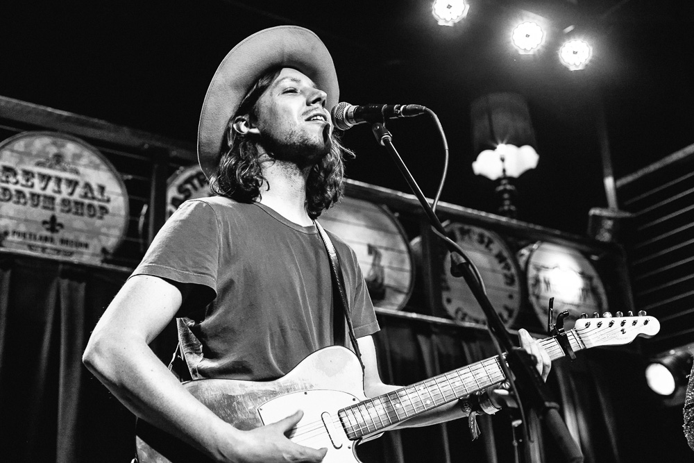 Escondido, Mississippi Studios, photo by Blake Sourisseau