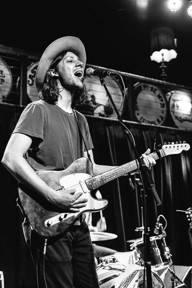 Escondido, Mississippi Studios, photo by Blake Sourisseau