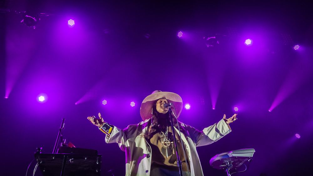 Erykah Badu, Arlene Schnitzer Concert Hall, Soul'd Out Music Festival, Portland'5 Centers for the Arts, photo by Jeremy Jeziorski