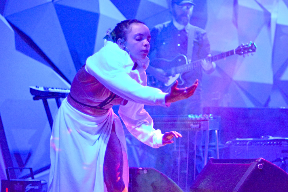 Siren and the Sea, Holocene, photo by Brendon Quinn