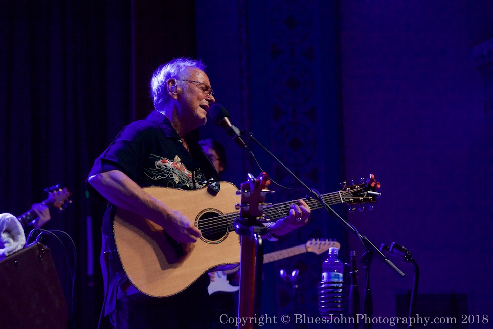 Jesse Colin Young, Aladdin Theater, photo by John Alcala