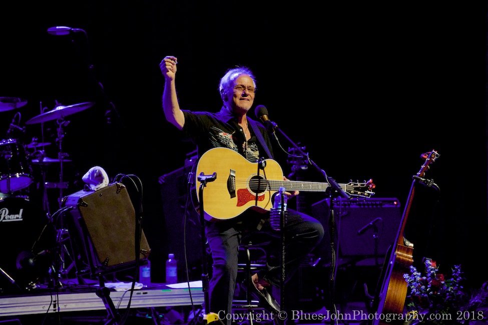Jesse Colin Young, Aladdin Theater, photo by John Alcala
