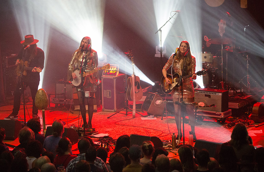 Shook Twins, Aladdin Theater, photo by Joe Duquette