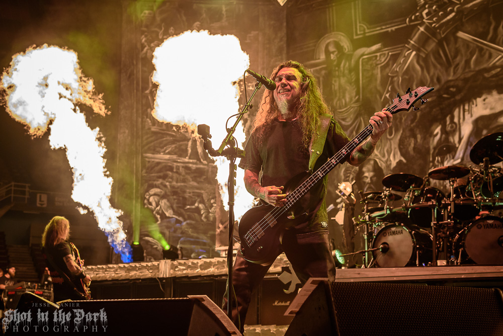 Slayer, Pacific Coliseum, photo by Jesse Lanier