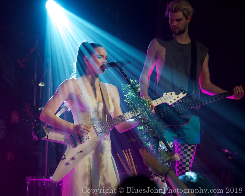 Sofi Tukker, Wonder Ballroom, photo by John Alcala