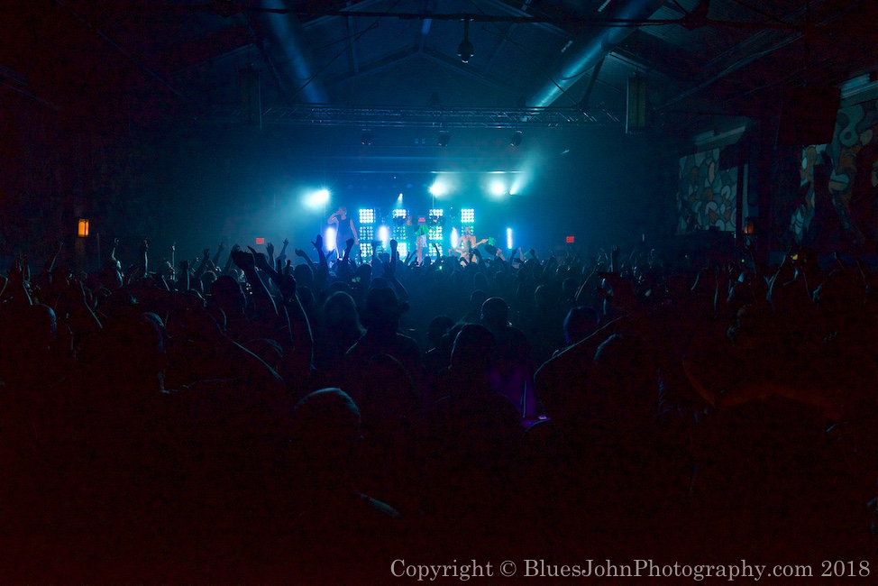 Sofi Tukker, Wonder Ballroom, photo by John Alcala