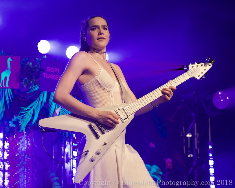 Sofi Tukker, Wonder Ballroom, photo by John Alcala
