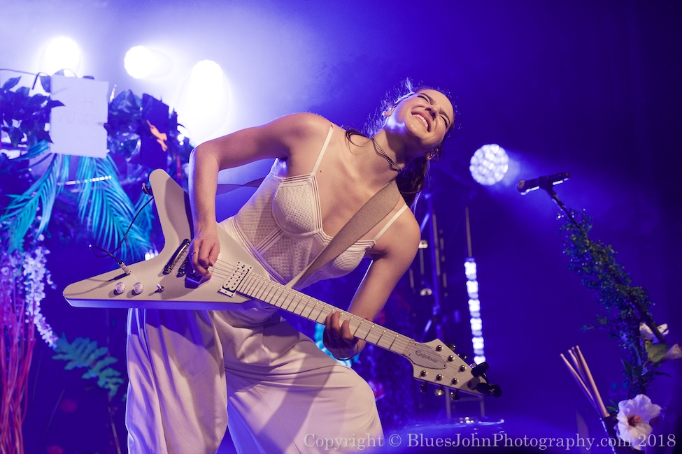 Sofi Tukker, Wonder Ballroom, photo by John Alcala