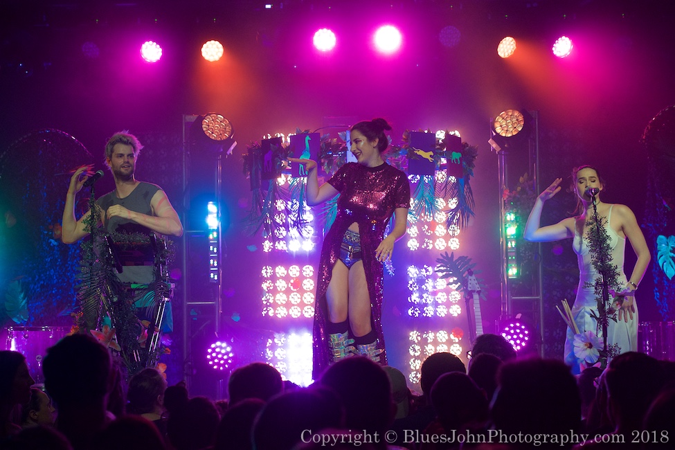 Sofi Tukker, Wonder Ballroom, photo by John Alcala