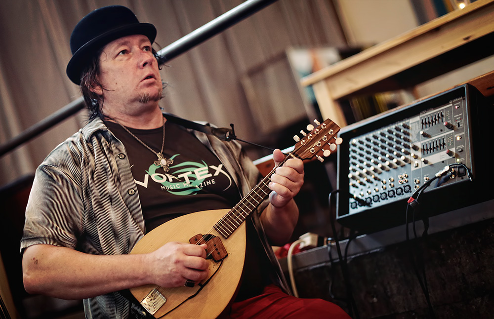 Cellotronik, Holocene, Vortex Music Magazine, photo by Autumn Andel