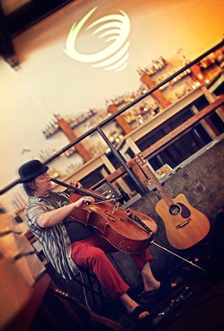 Cellotronik, Holocene, Vortex Music Magazine, photo by Autumn Andel