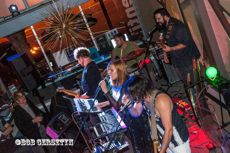 Sleep Millennium, Venti's Cafe, photo by Bob Gersztyn