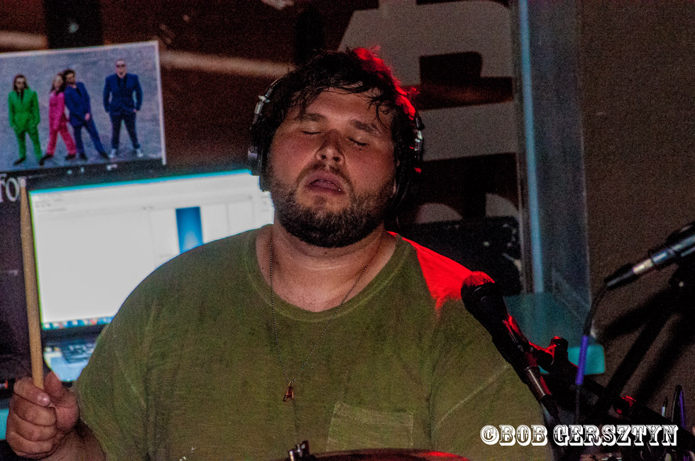 Sleep Millennium, Venti's Cafe, photo by Bob Gersztyn