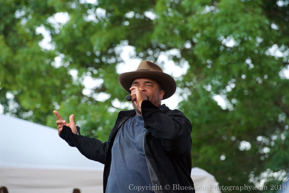 Sir Mix-A-Lot, Portland Rose Festival, Tom McCall Waterfront Park, photo by John Alcala